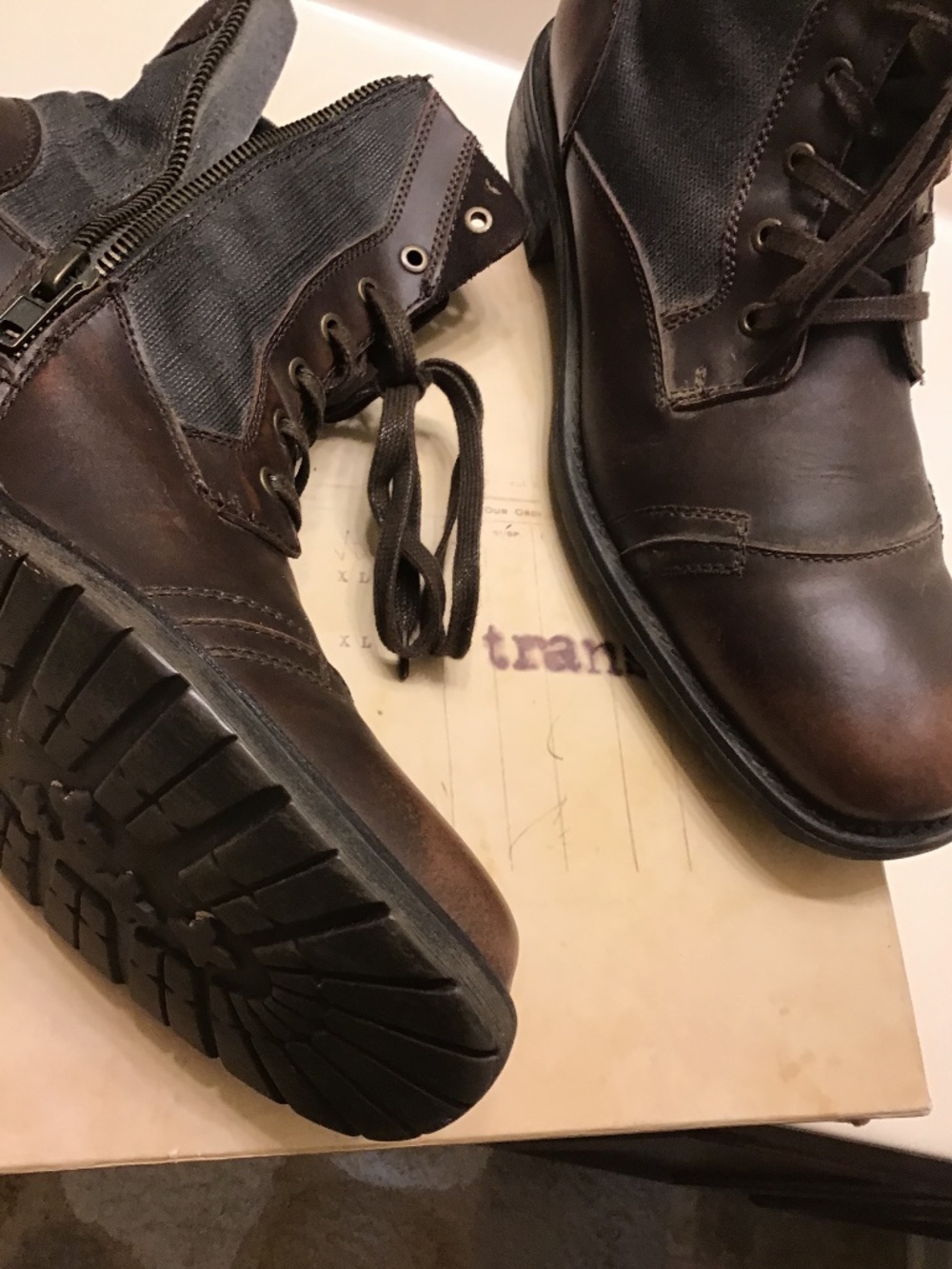 TRANSCRIPT BOOTS MENS